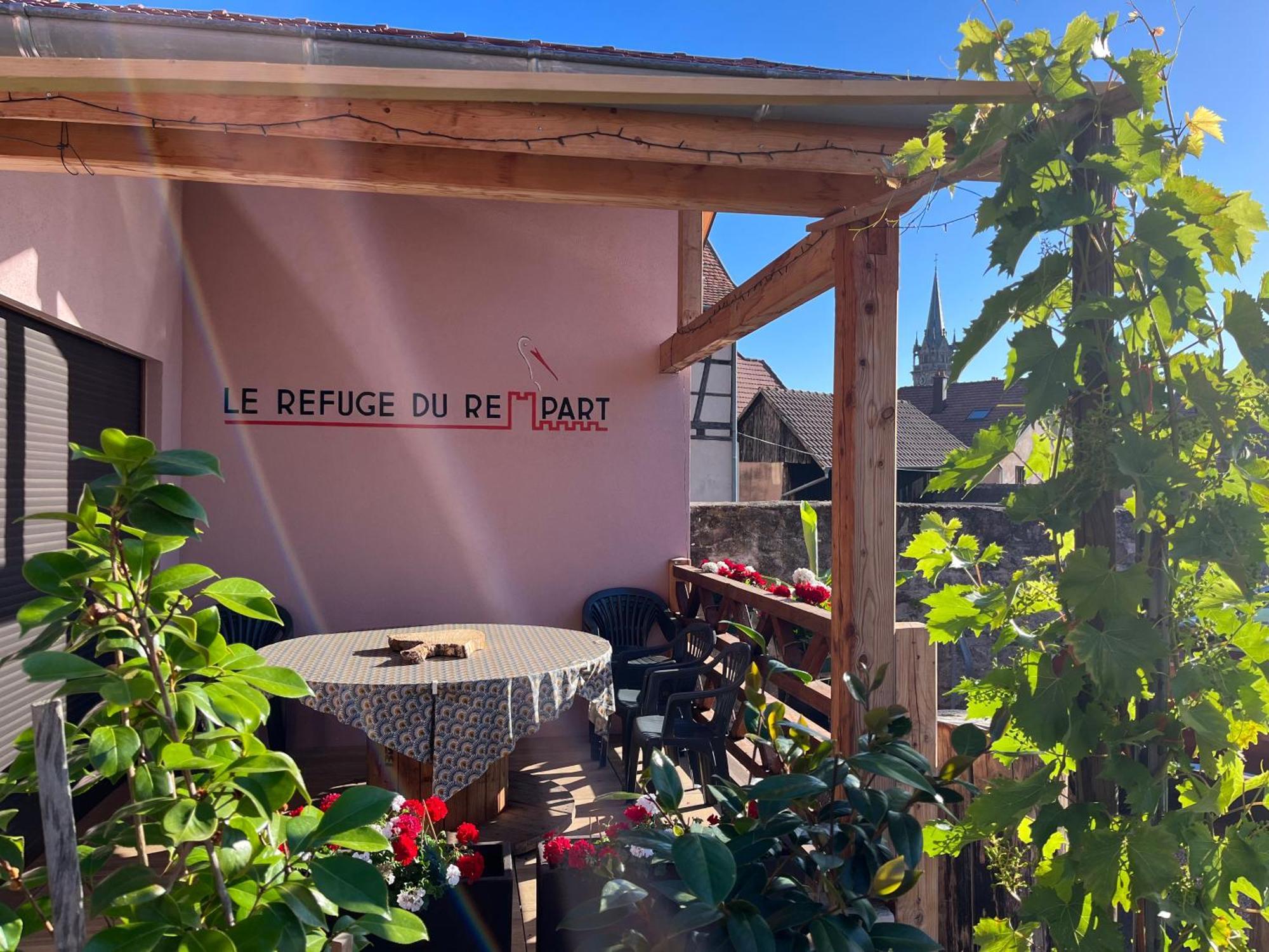 Le Refuge Du Rempart Hotel Dambach Стая снимка